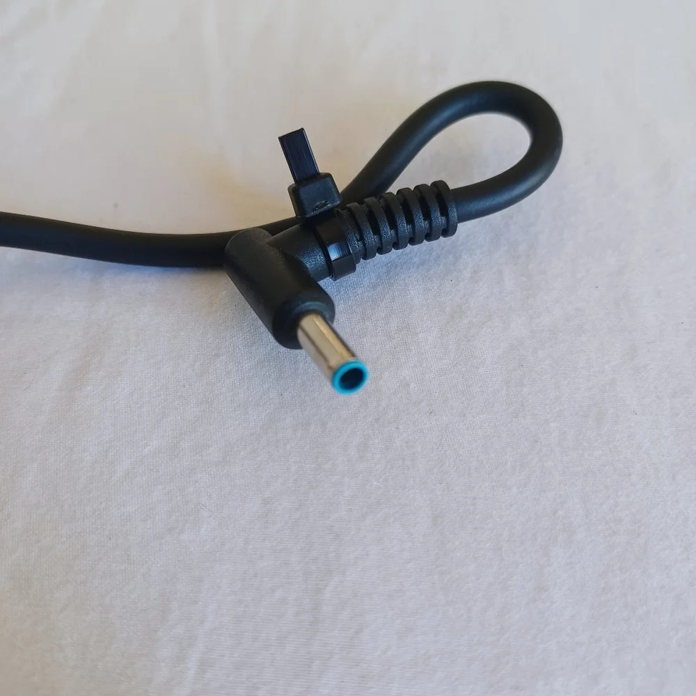 New HP AC/DC Laptop Adapter Blue Tip & Power Cord 45W 19.5V Rev A02 Total 9 Feet